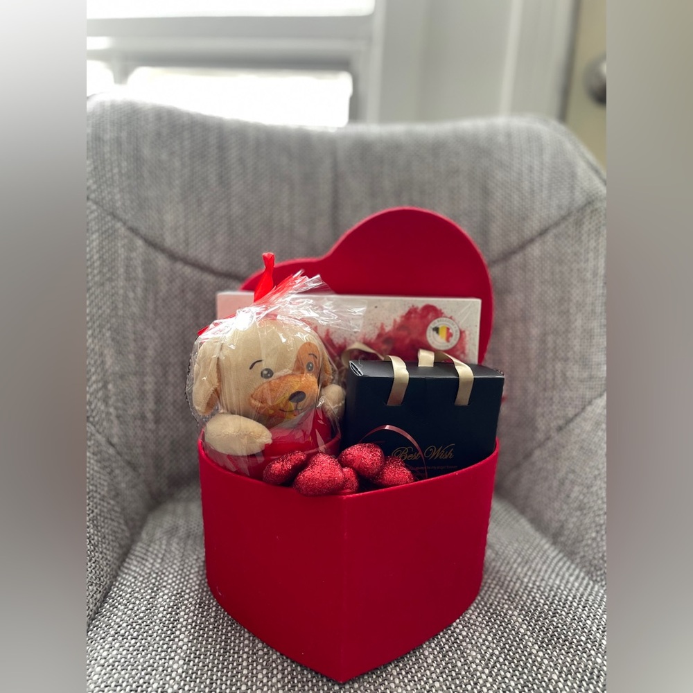 Gift box - Picture 2 of 4